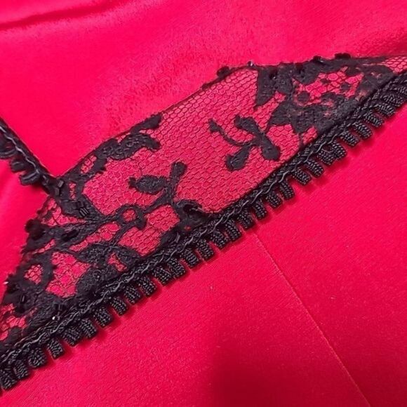 Vintage  Mira Couture Red Black Lace Soft Goth Designer Blazer - Picture 15 of 16